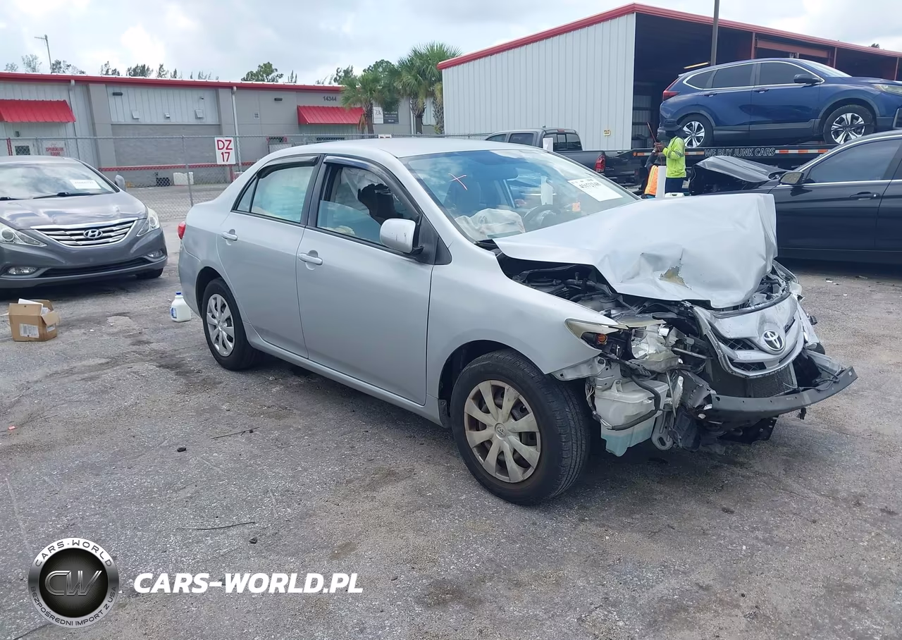 2011 Toyota Corolla Le – zdjęcie 1 z 17