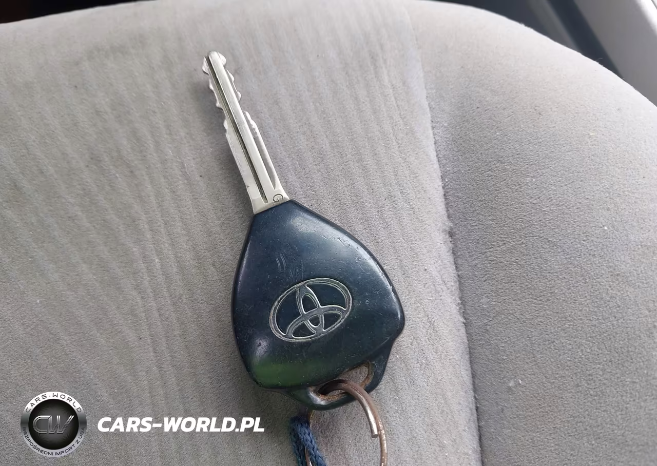 2011 Toyota Corolla Le VIN:JTDBU4EE3B9145802 - 11