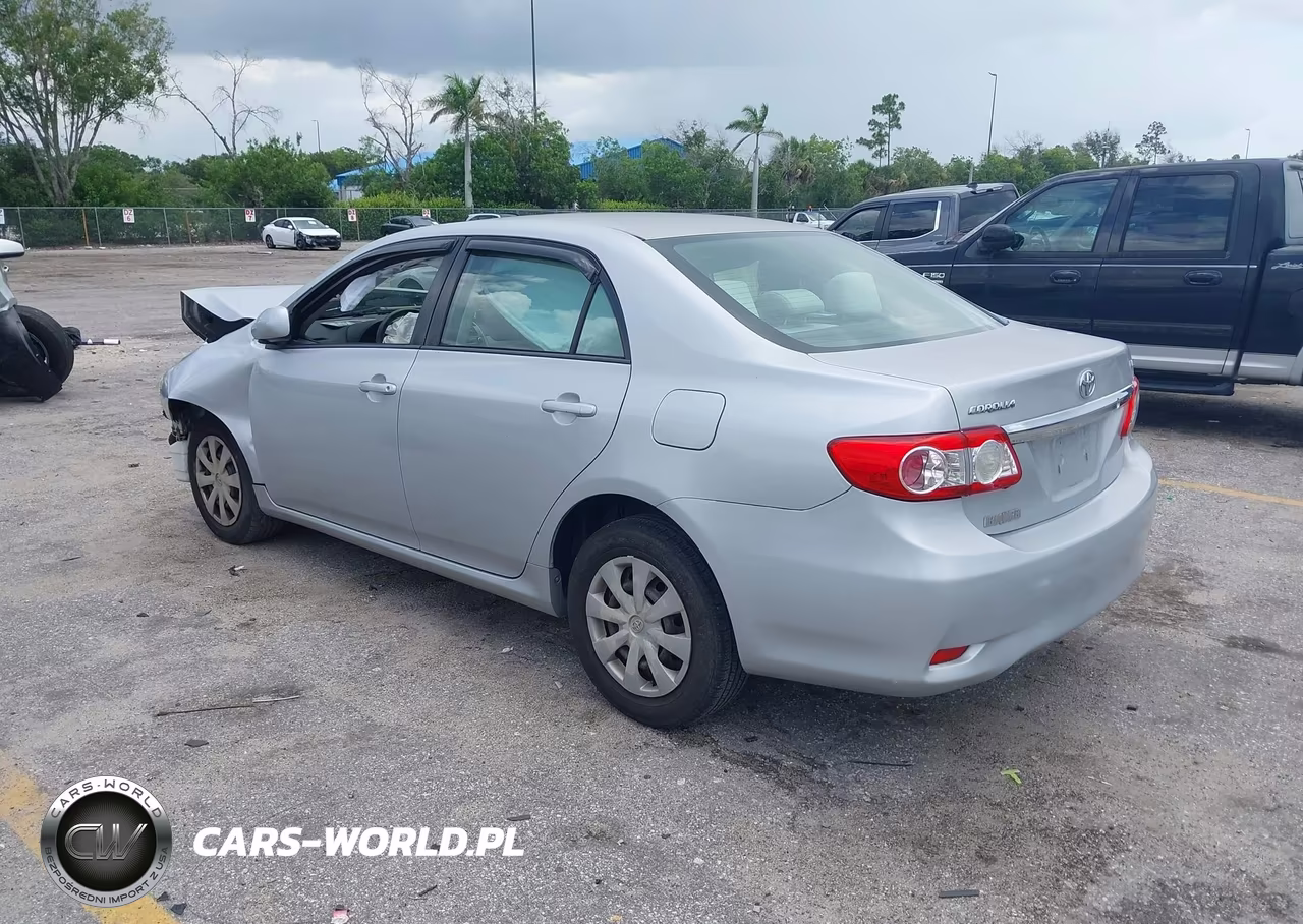 2011 Toyota Corolla Le VIN:JTDBU4EE3B9145802 - 3