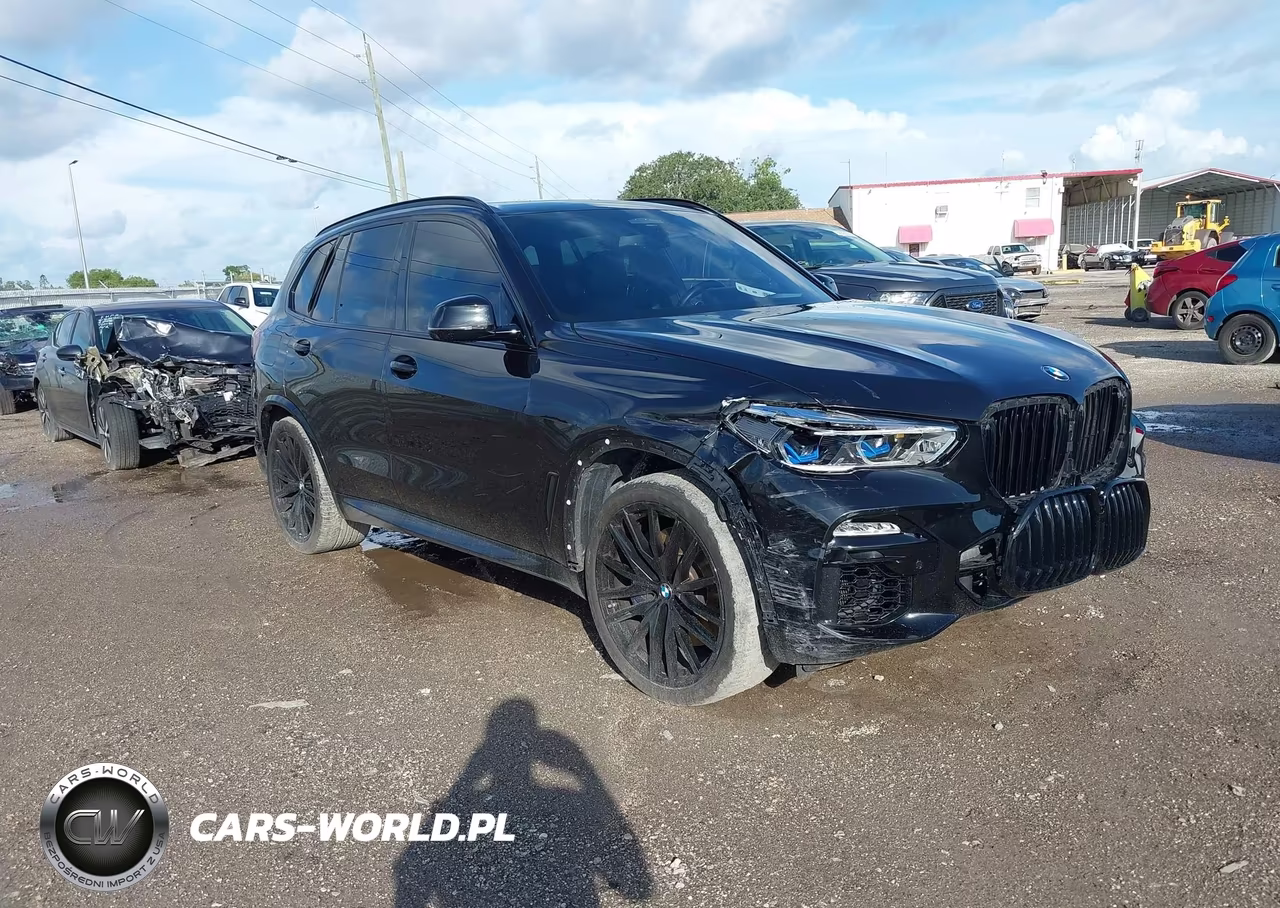2020 BMW X5 M50I