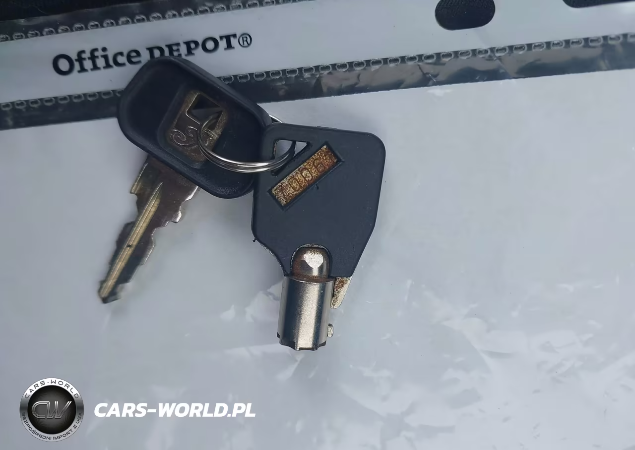 2020 Toyota Prius Prime Le VIN:JTDKARFP0L3141054 - 11