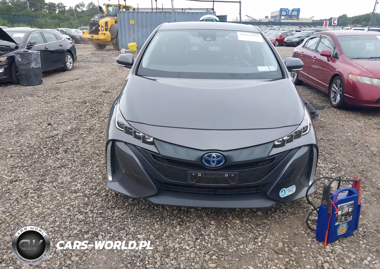 2020 Toyota Prius Prime Le VIN:JTDKARFP0L3141054 - 12