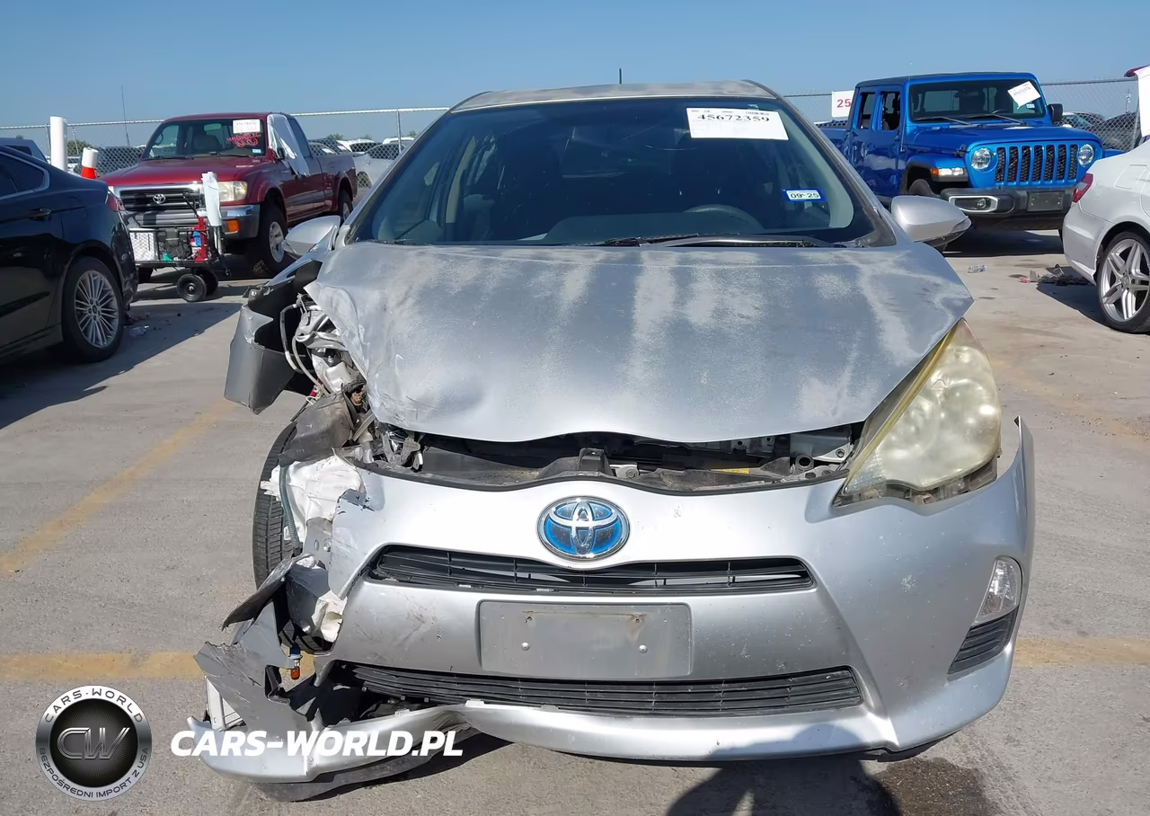 2012 Toyota Prius C Three VIN:JTDKDTB36C1523253 - 12