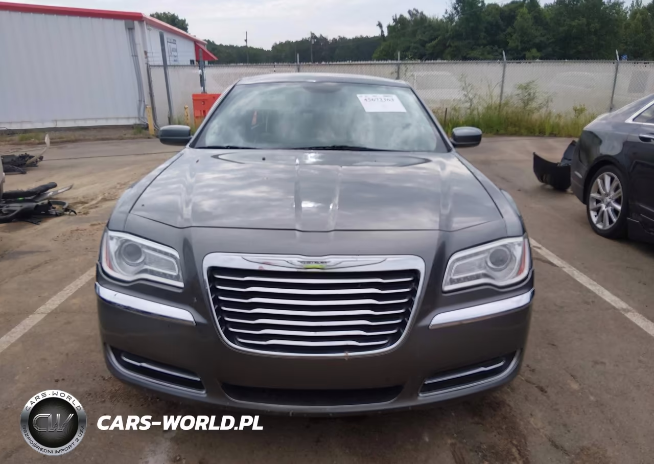 2012 Chrysler 300 VIN:2C3CCAAGXCH228937 - 13