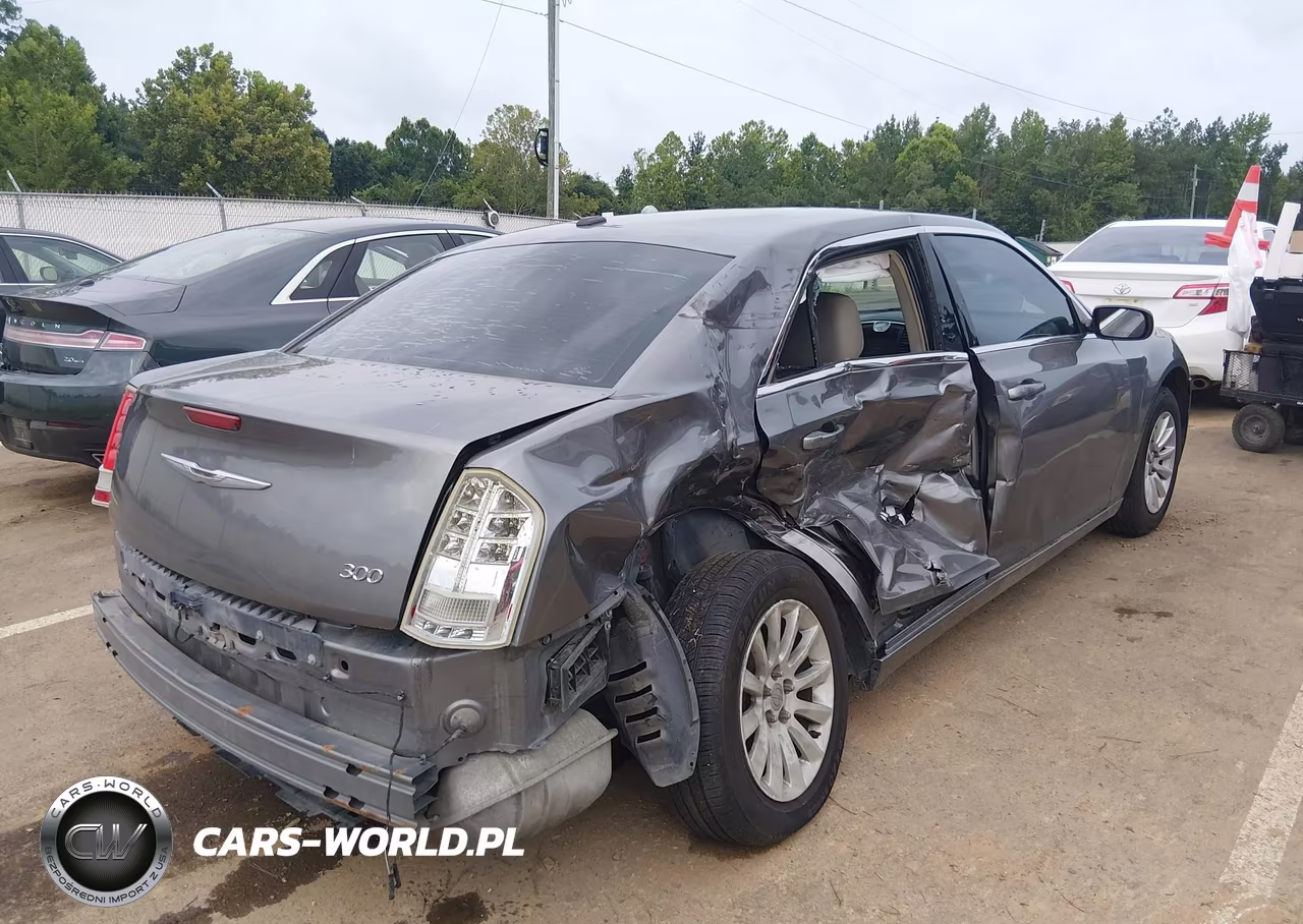2012 Chrysler 300 VIN:2C3CCAAGXCH228937 - 6