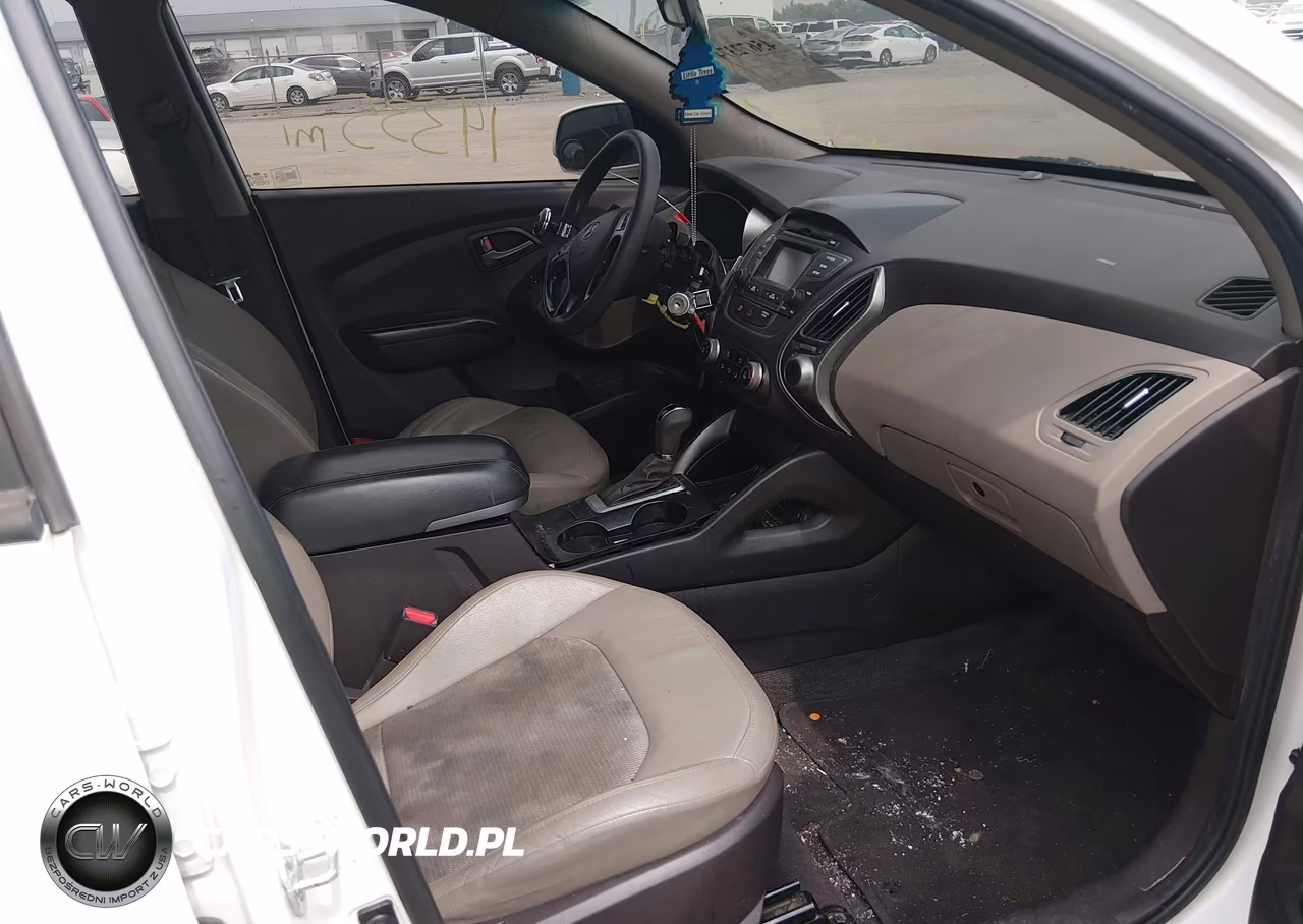 2015 Hyundai Tucson Gls VIN:KM8JT3AF7FU964673 - 5