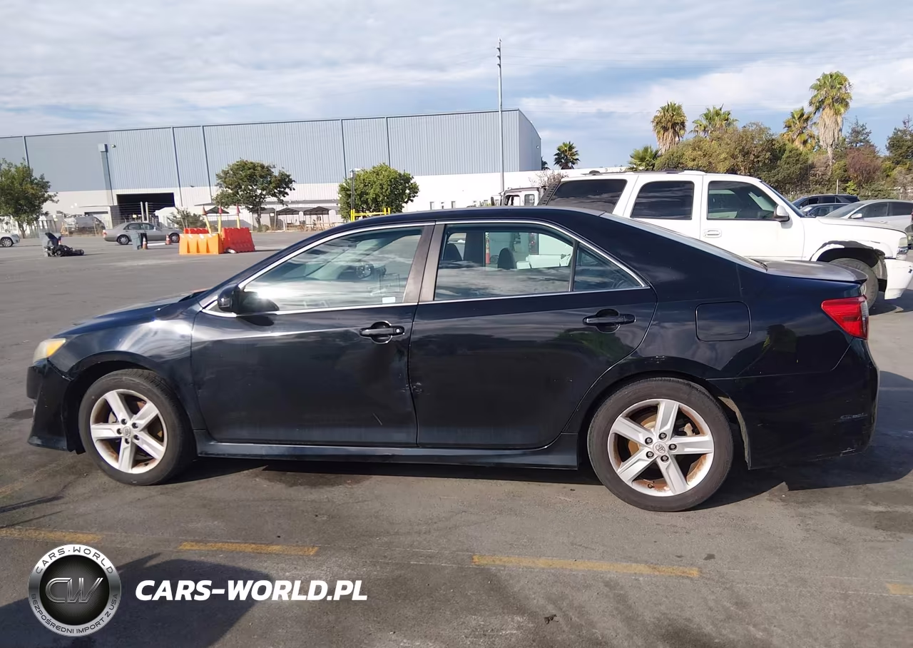 2013 Toyota Camry Se VIN:4T1BF1FK0DU215734 - 14