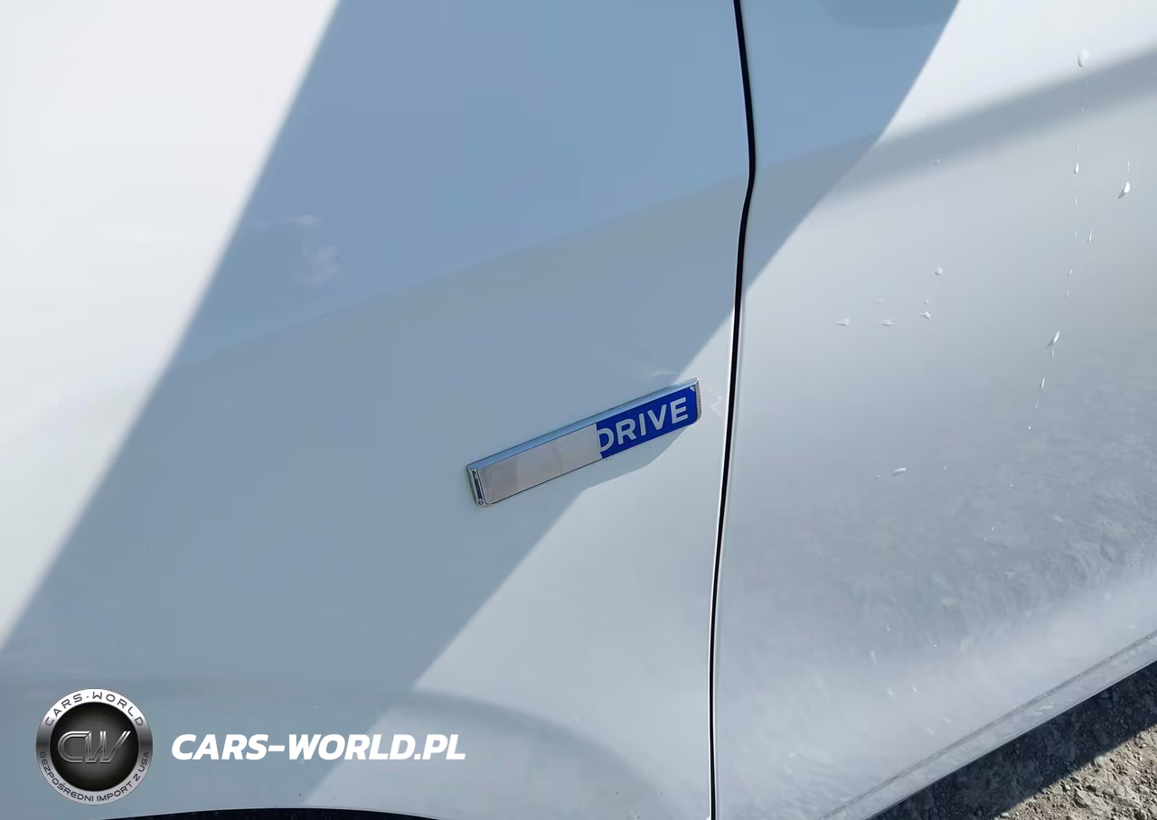 2018 Hyundai Ioniq Hybrid Blue VIN:KMHC65LC4JU075613 - 14
