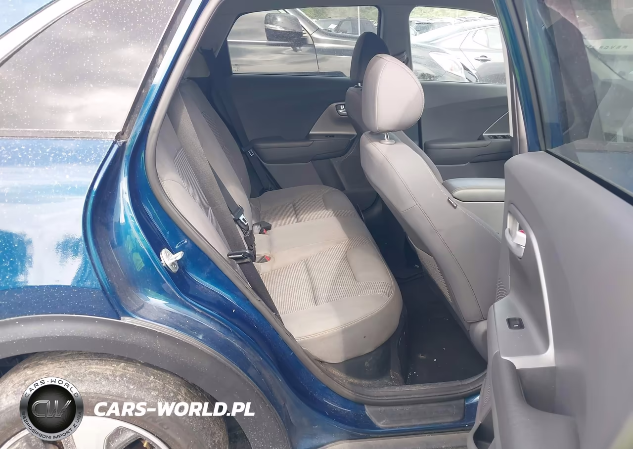 2020 Kia Niro Lx VIN:KNDCB3LC3L5396723 - 8