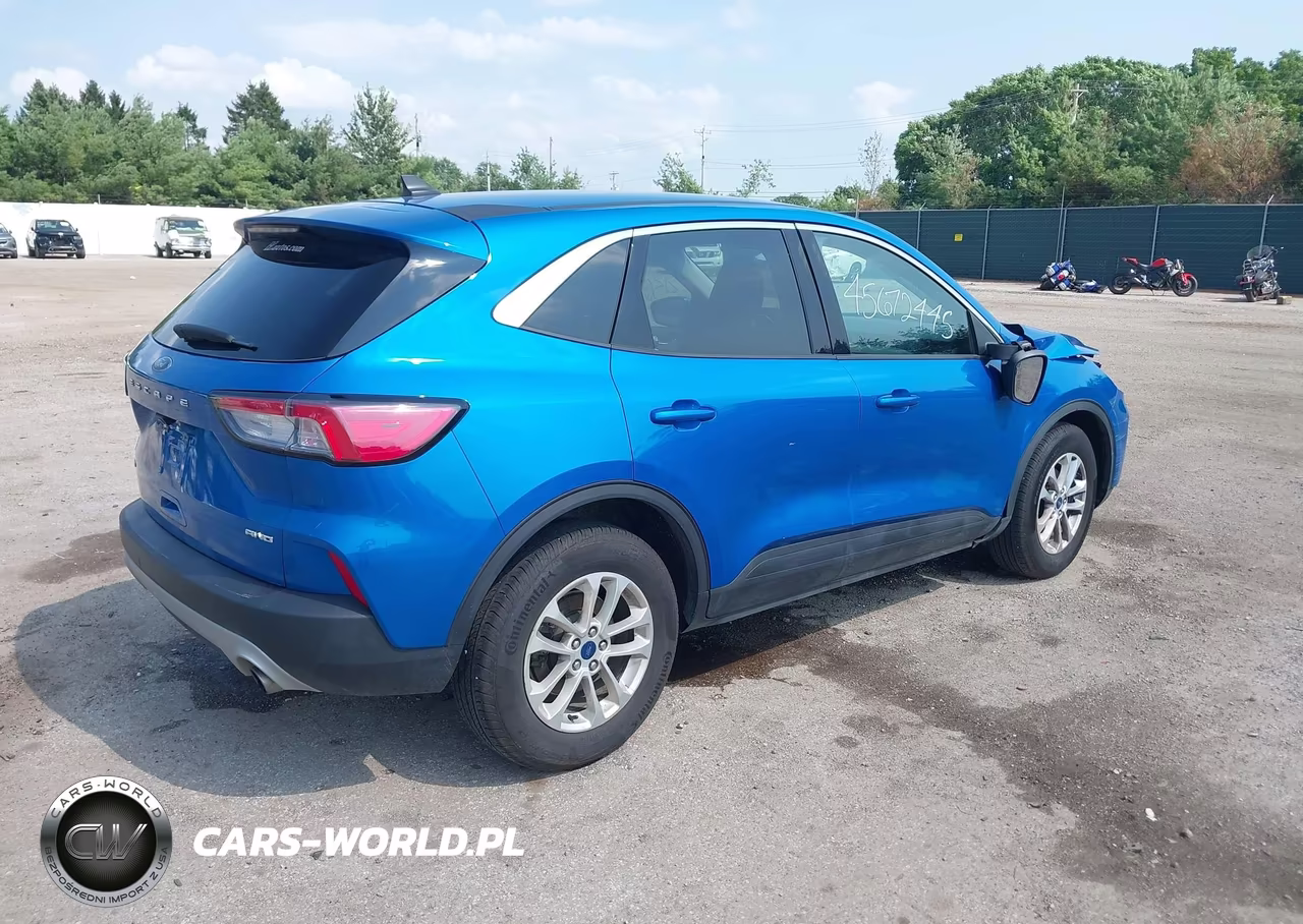 2021 Ford Escape Se VIN:1FMCU9G60MUB23887 - 4