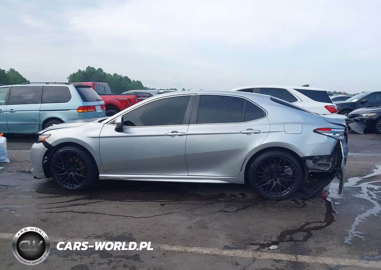 2018 Toyota Camry Se VIN:JTNB11HK8J3033521 - 14