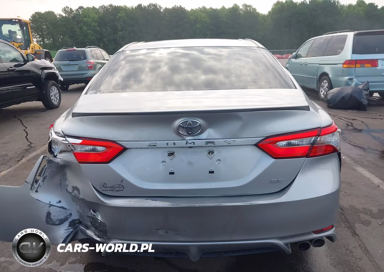 2018 Toyota Camry Se VIN:JTNB11HK8J3033521 - 16