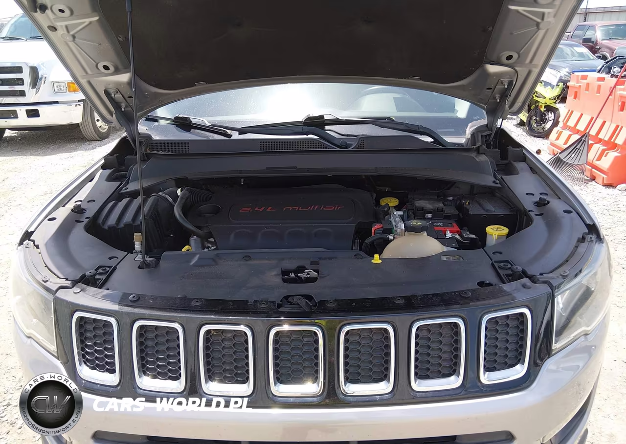 2018 Jeep Compass Latitude 4X4 VIN:3C4NJDBB7JT114140 - 10