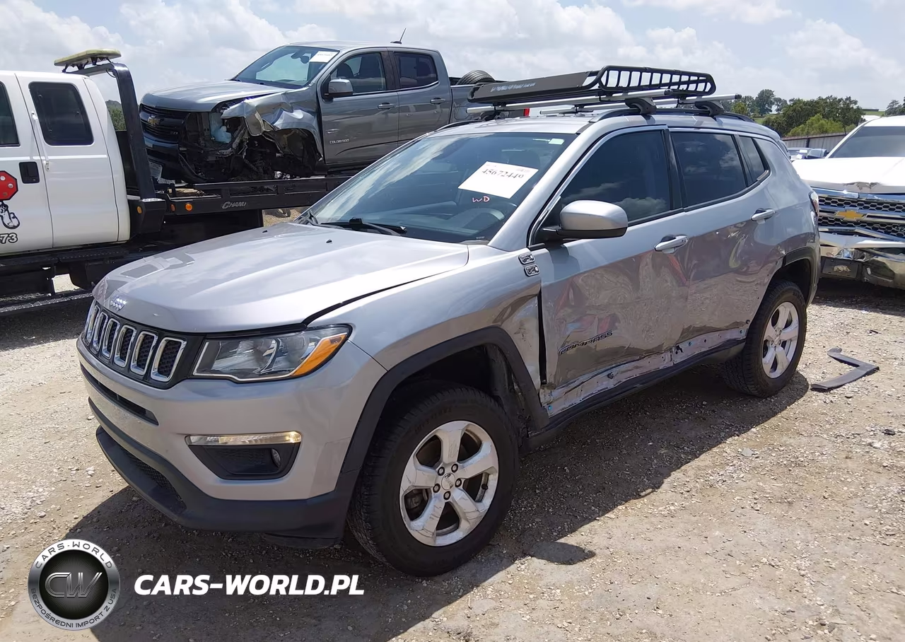 2018 Jeep Compass Latitude 4X4 VIN:3C4NJDBB7JT114140 - 2