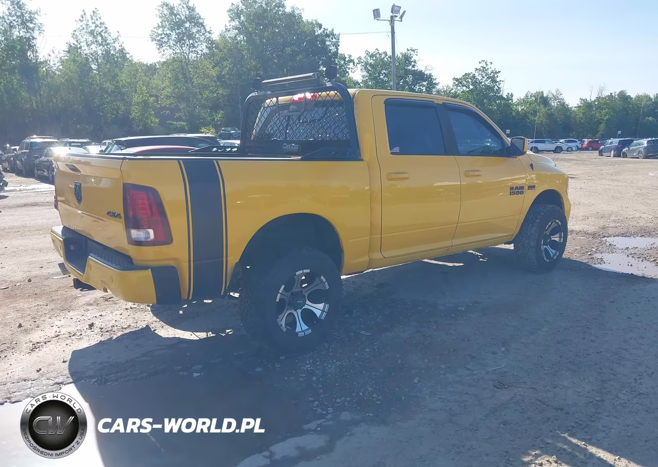 2016 Ram 1500 Sport VIN:1C6RR7MTXGS306834 - 4