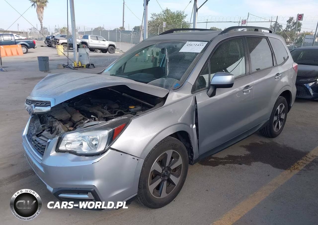 2018 Subaru Forester 2.5I Premium VIN:JF2SJAGC3JH524131 - 2