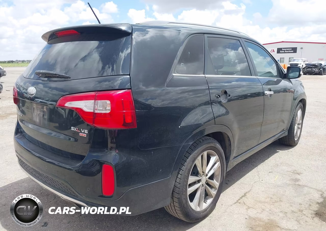 2014 Kia Sorento Limited V6 VIN:5XYKW4A76EG450912 - 4