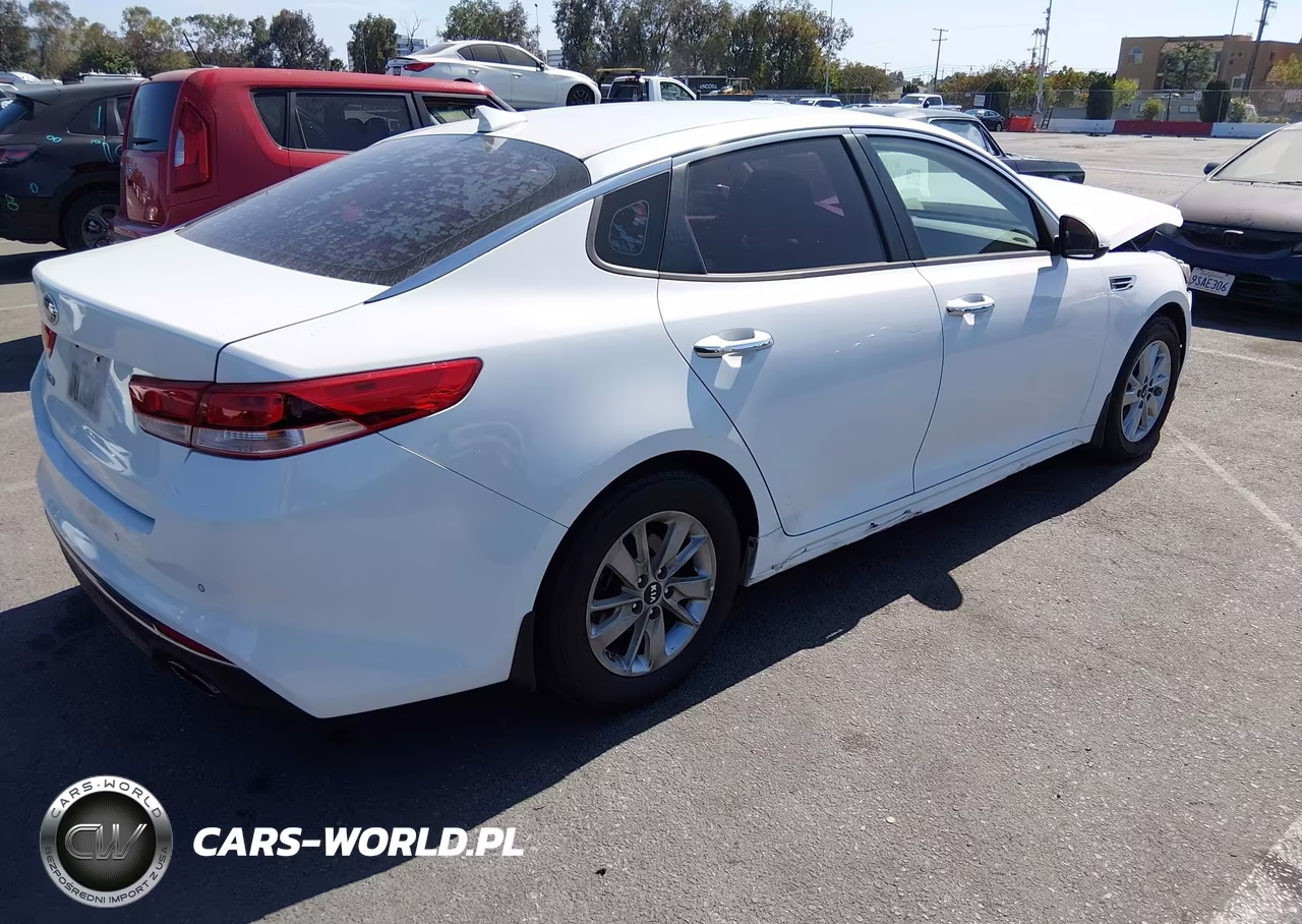 2016 Kia Optima Lx VIN:5XXGT4L35GG058729 - 4