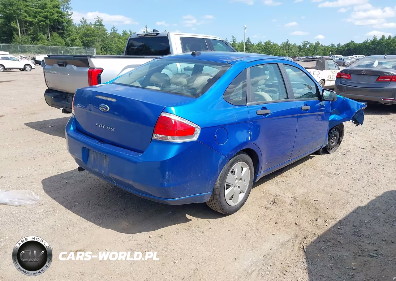 2011 Ford Focus S VIN:1FAHP3EN3BW172324 - 4