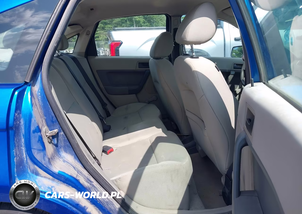 2011 Ford Focus S VIN:1FAHP3EN3BW172324 - 8