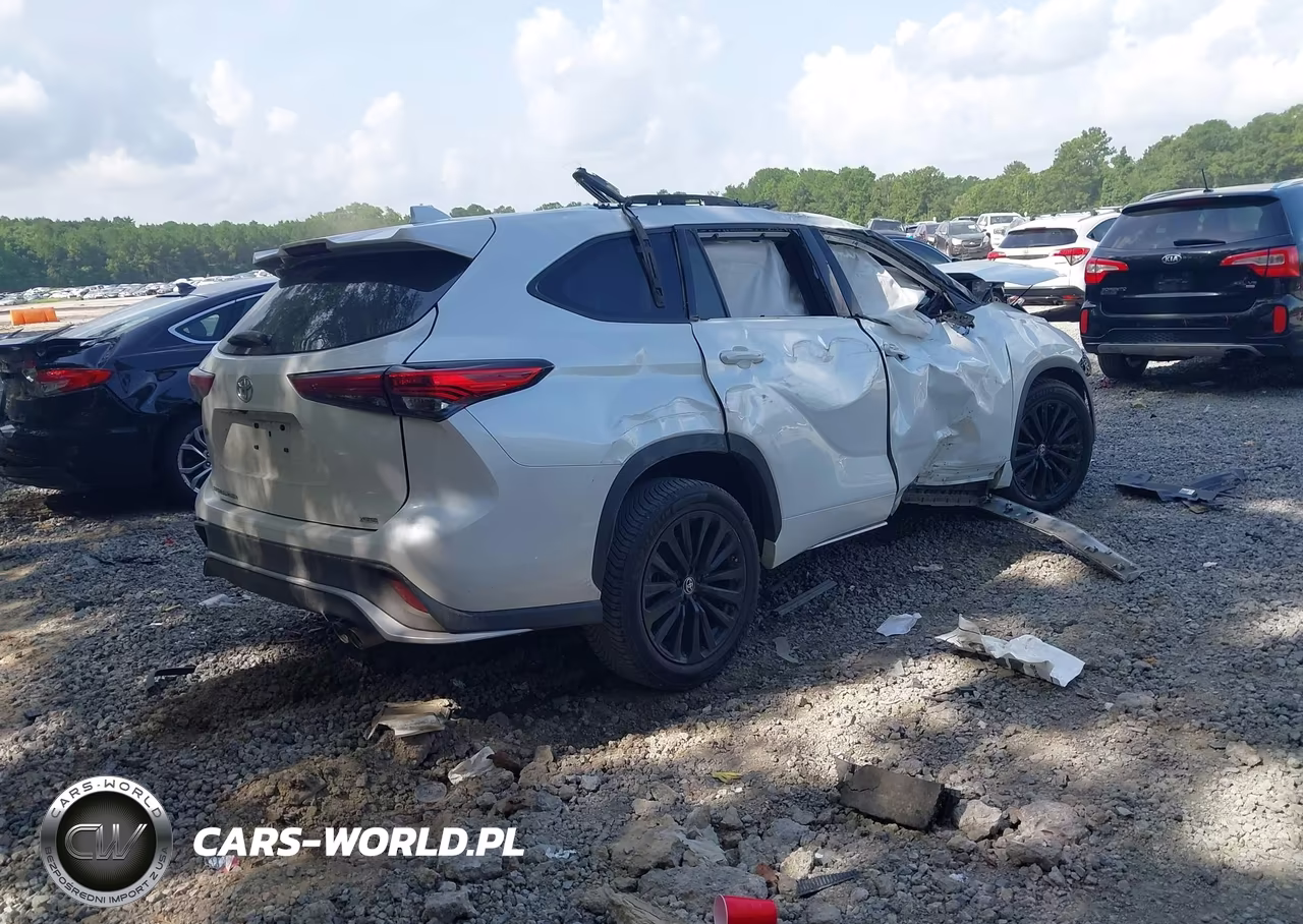 2023 Toyota Highlander Xse VIN:5TDKDRAH7PS023448 - 4
