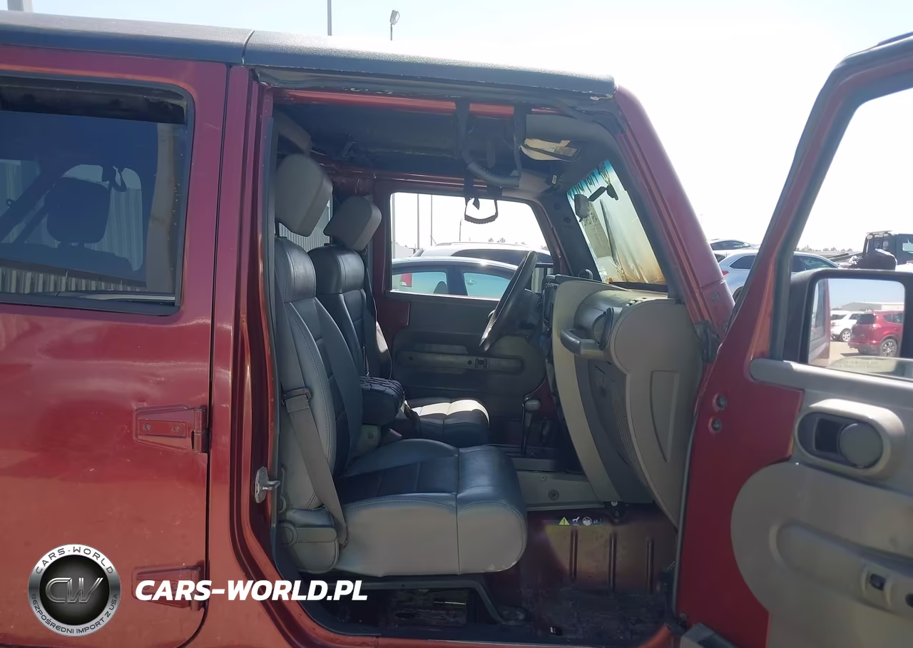 2007 Jeep Wrangler Unlimited Sahara VIN:1J4GA59187L187026 - 5