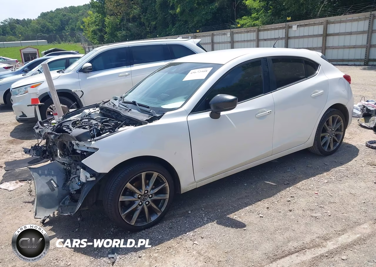 2018 Mazda Mazda3 Touring VIN:3MZBN1L32JM241415 - 2