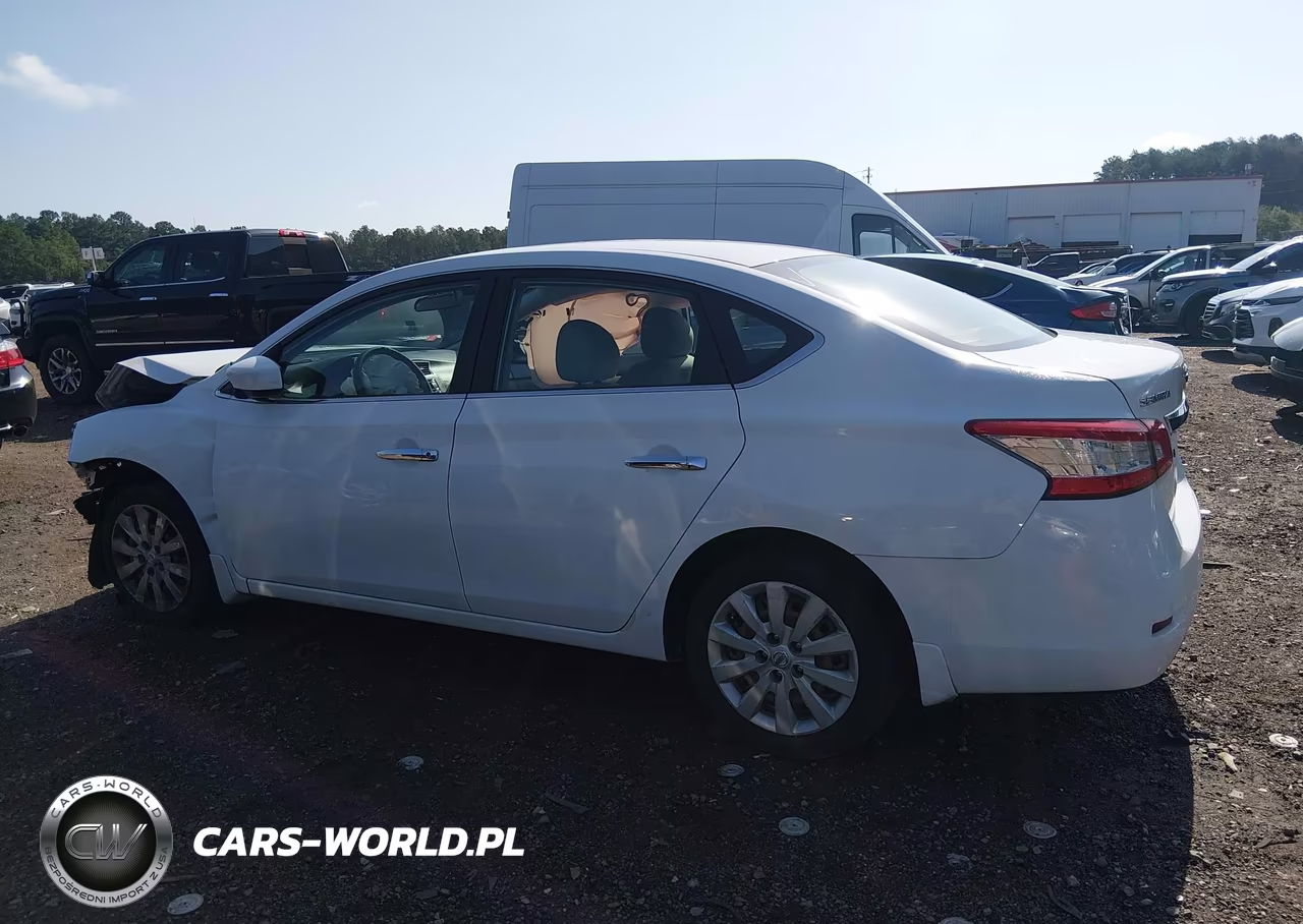 2015 Nissan Sentra S VIN:3N1AB7AP1FY357112 - 14