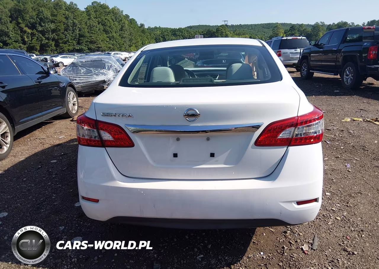 2015 Nissan Sentra S VIN:3N1AB7AP1FY357112 - 16