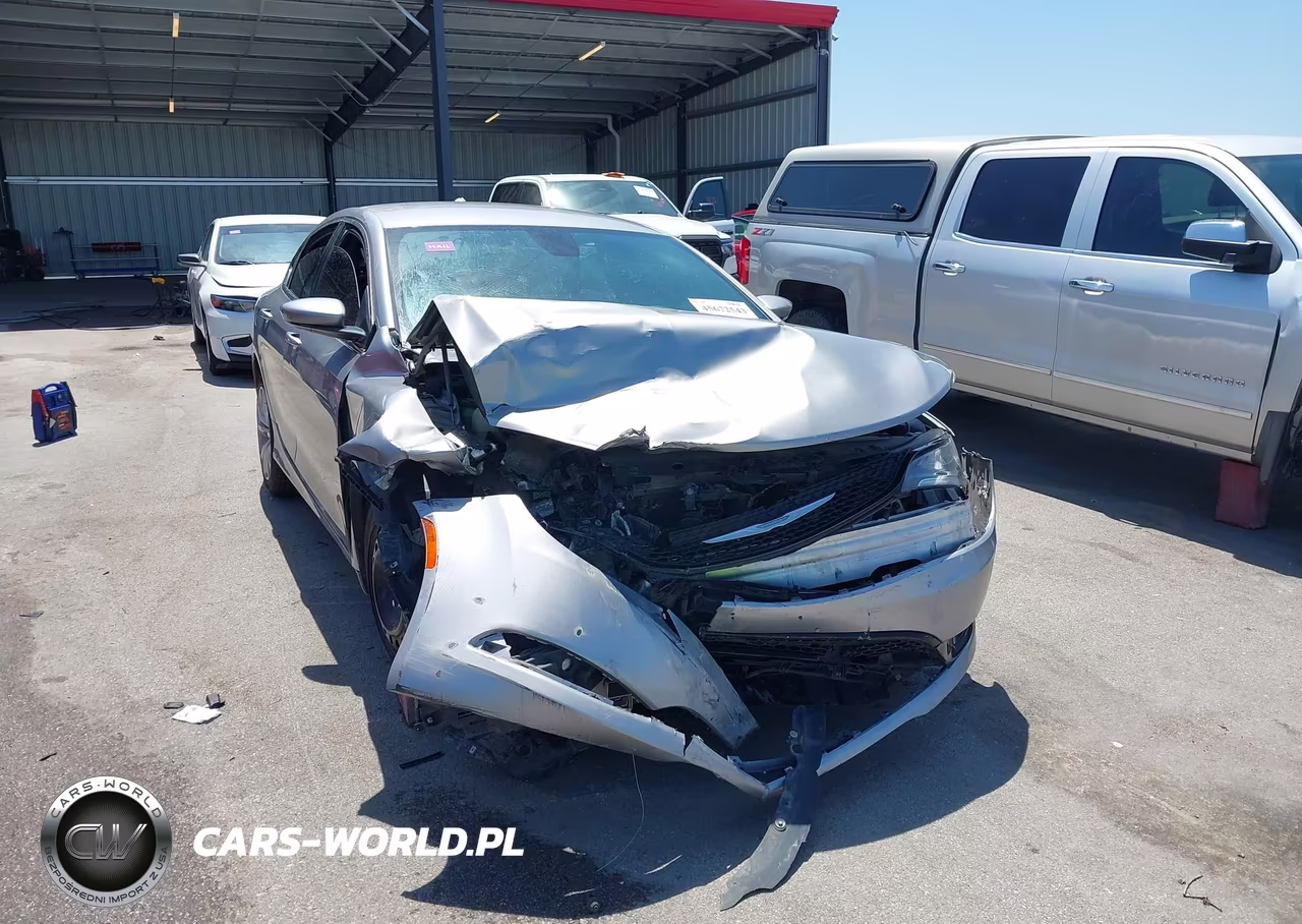 2015 Chrysler 200 S VIN:1C3CCCBBXFN702850 - 6