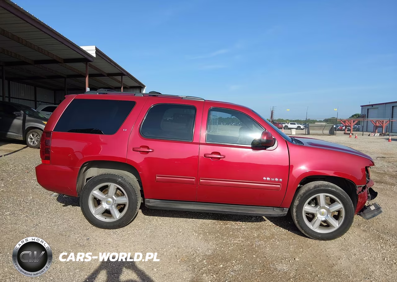 2013 Chevrolet Tahoe Lt VIN:1GNSCBE04DR327885 - 14