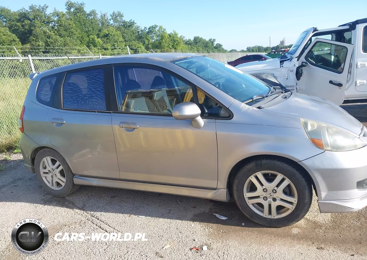 2008 Honda Fit Sport VIN:JHMGD38608S050036 - 13