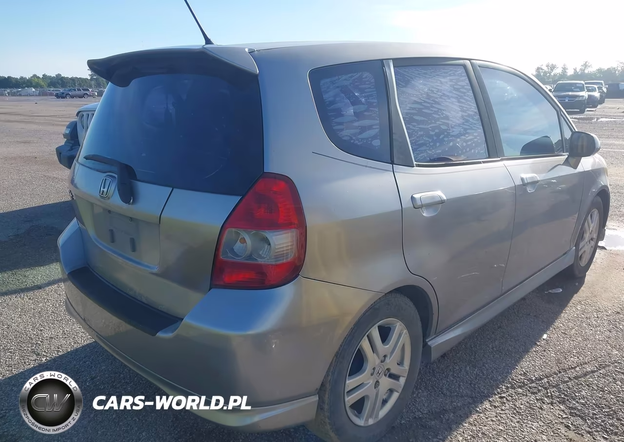 2008 Honda Fit Sport VIN:JHMGD38608S050036 - 4