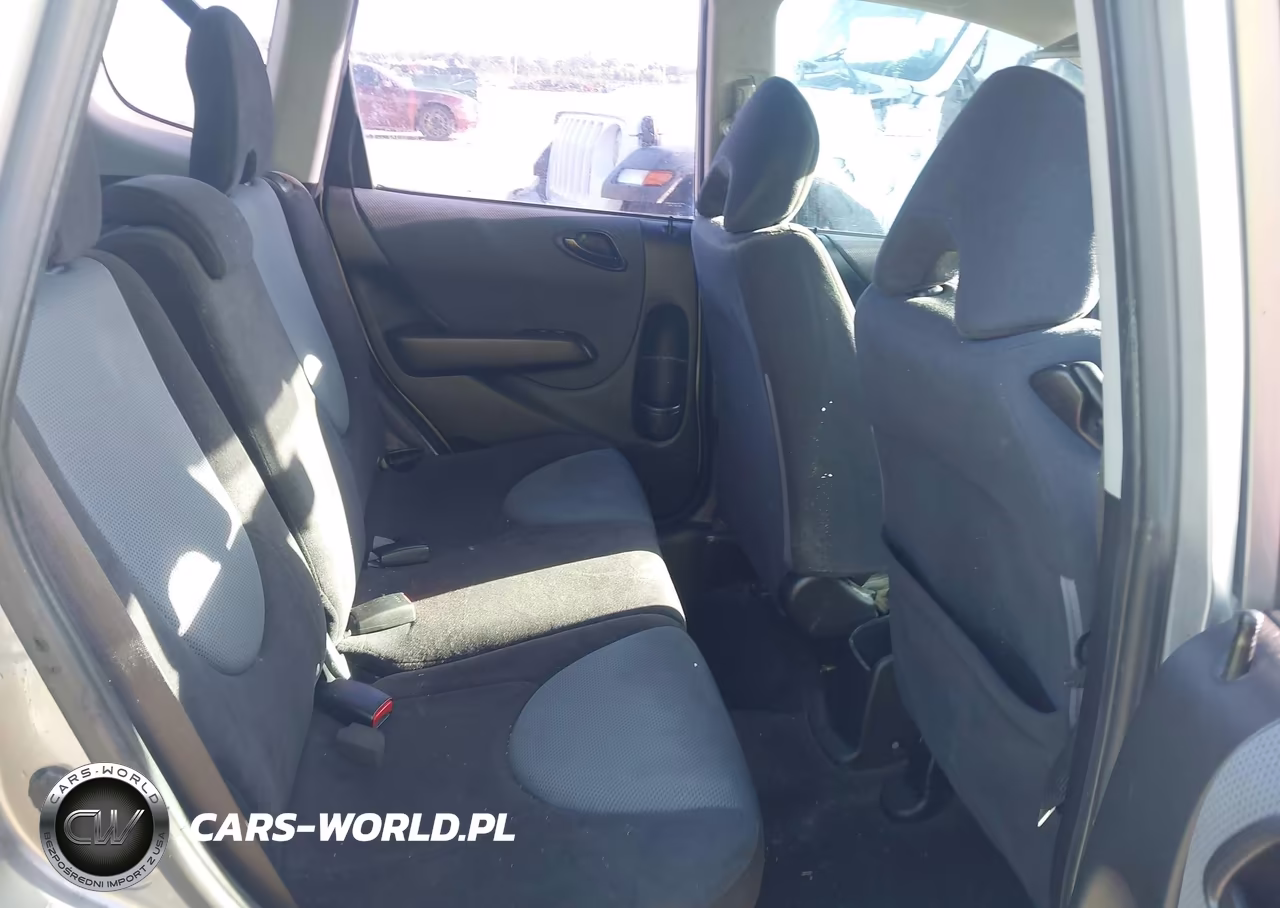 2008 Honda Fit Sport VIN:JHMGD38608S050036 - 8