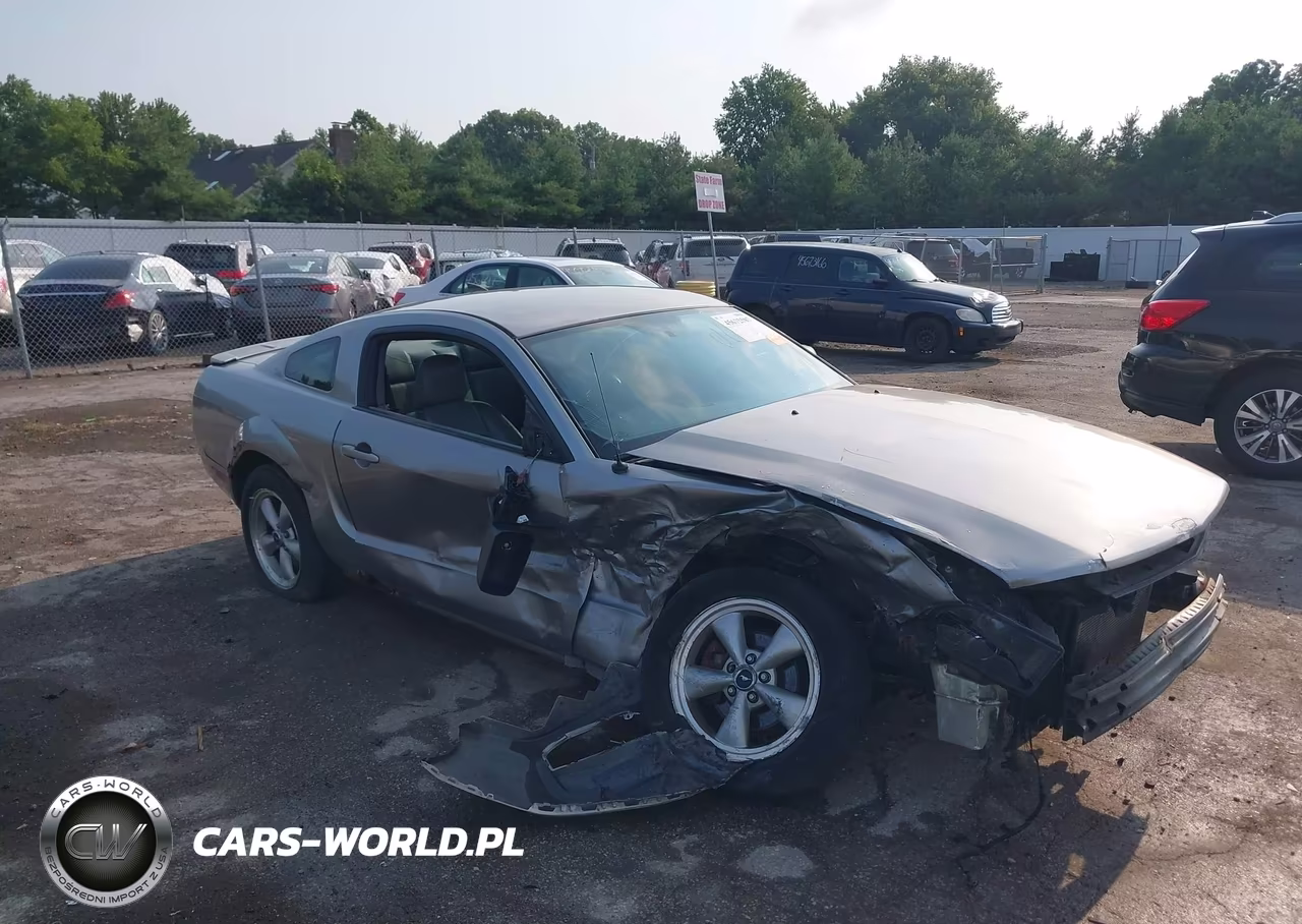 2008 Ford Mustang V6 Deluxe-V6 Premium
