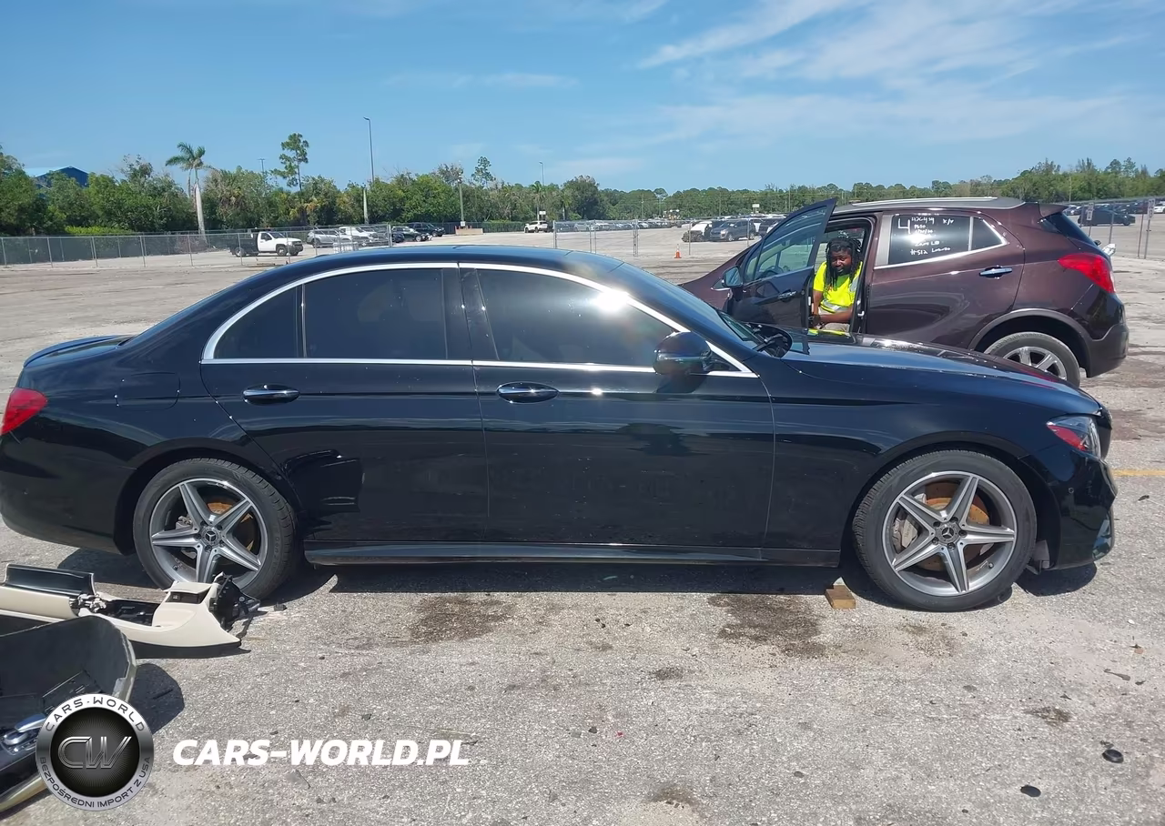 2019 Mercedes-Benz E 300 VIN:WDDZF4JB3KA516885 - 14