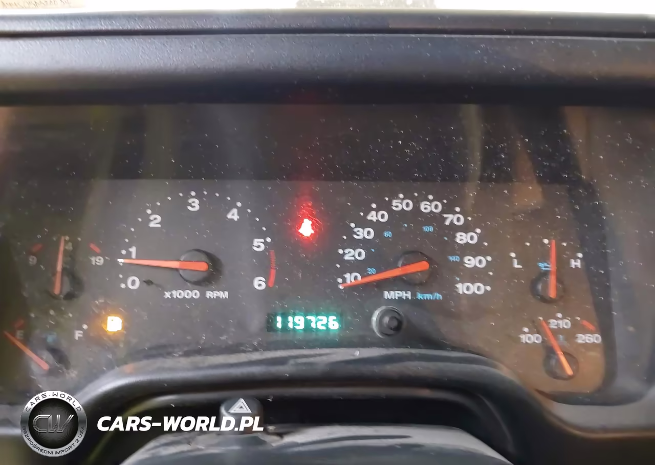2005 Jeep Wrangler Unlimited VIN:1J4FA44S05P320034 - 7