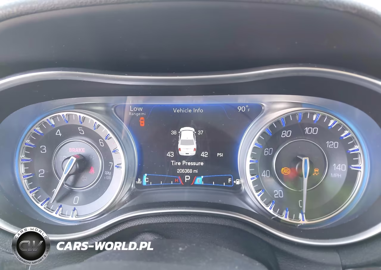 2016 Chrysler 300C Awd VIN:2C3CCAKG1GH329241 - 7