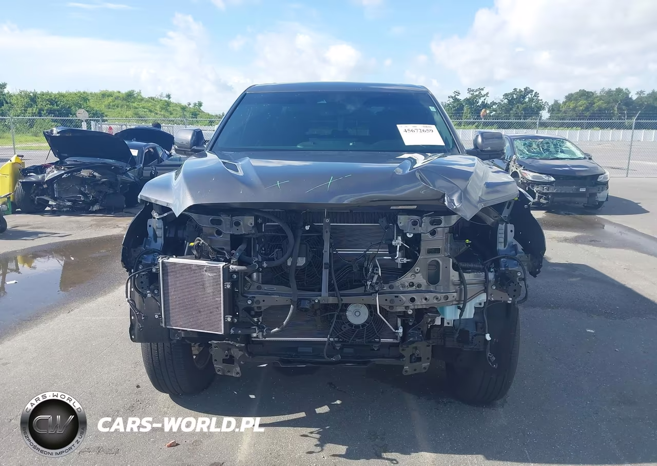 2026 Toyota Tundra Hybrid Limited Crewmax 6.4' Bed VIN:5TFJC5DB5TX116956 - 13