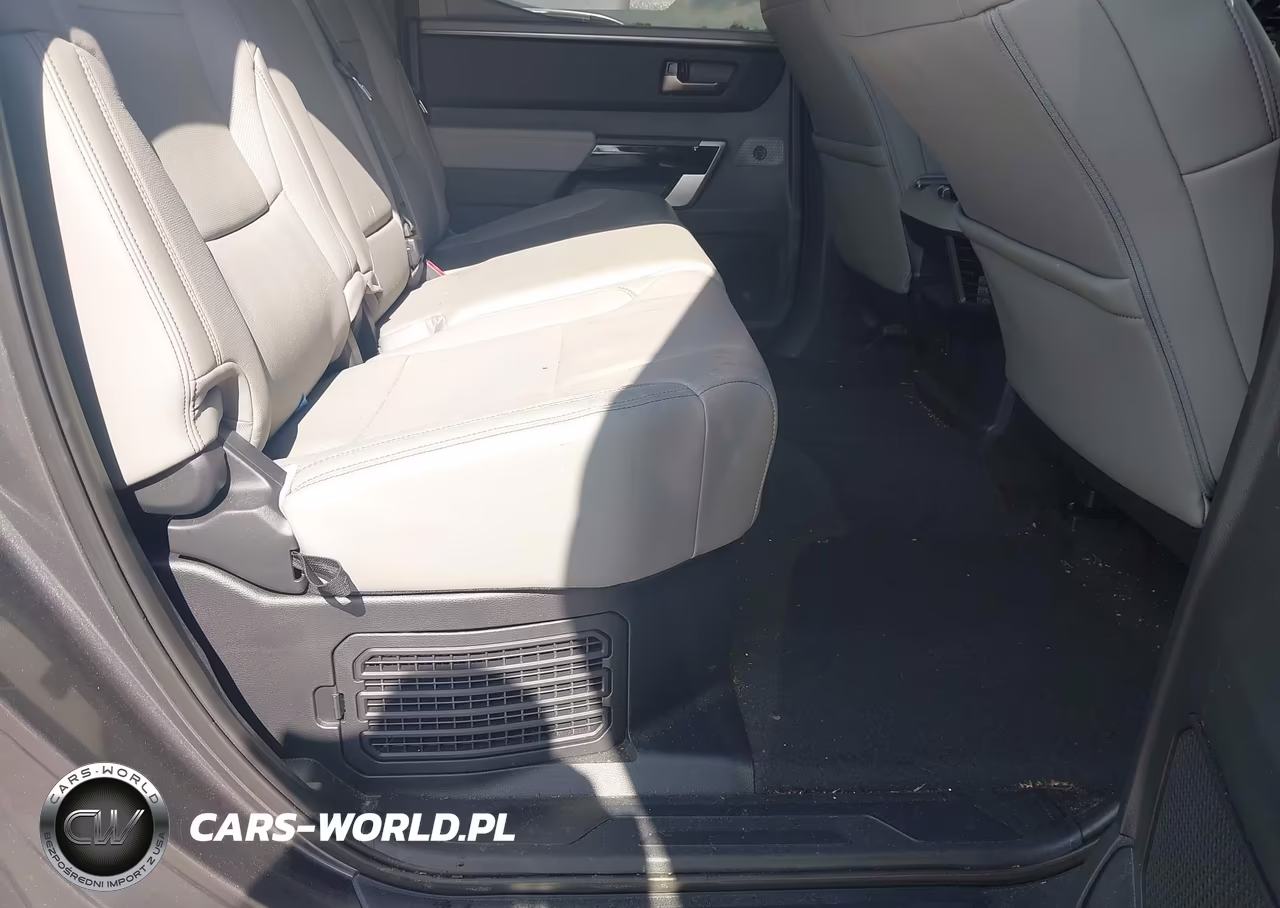 2026 Toyota Tundra Hybrid Limited Crewmax 6.4' Bed VIN:5TFJC5DB5TX116956 - 8
