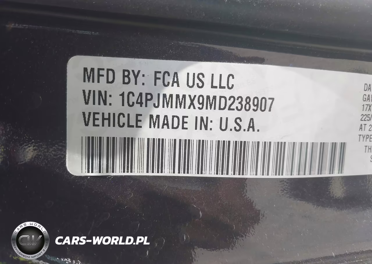 2021 Jeep Cherokee Latitude Lux 4X4 VIN:1C4PJMMX9MD238907 - 9