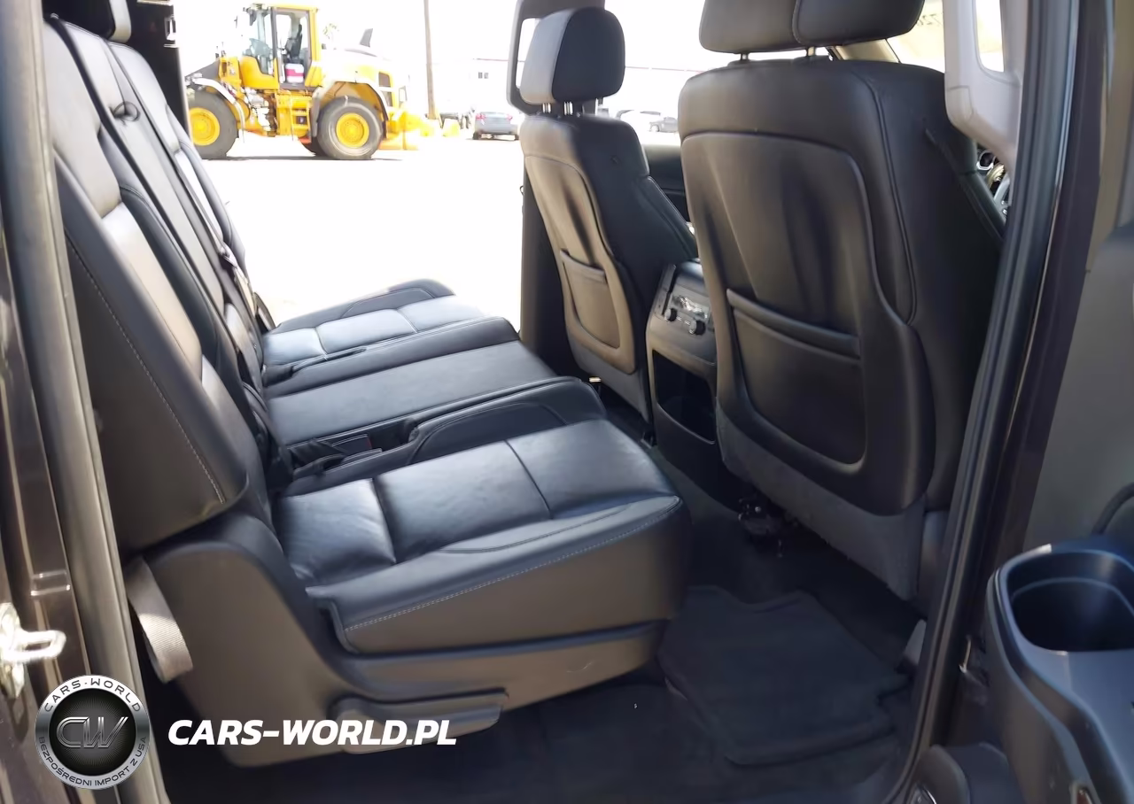 2015 Chevrolet Suburban Lt VIN:1GNSKJKC4FR224187 - 8