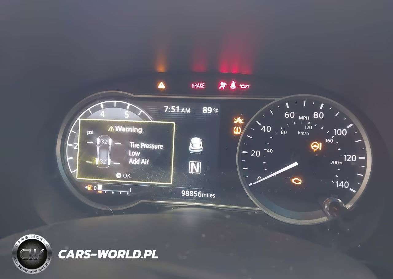 2018 Nissan Kicks Sv VIN:3N1CP5CU4JL539684 - 16