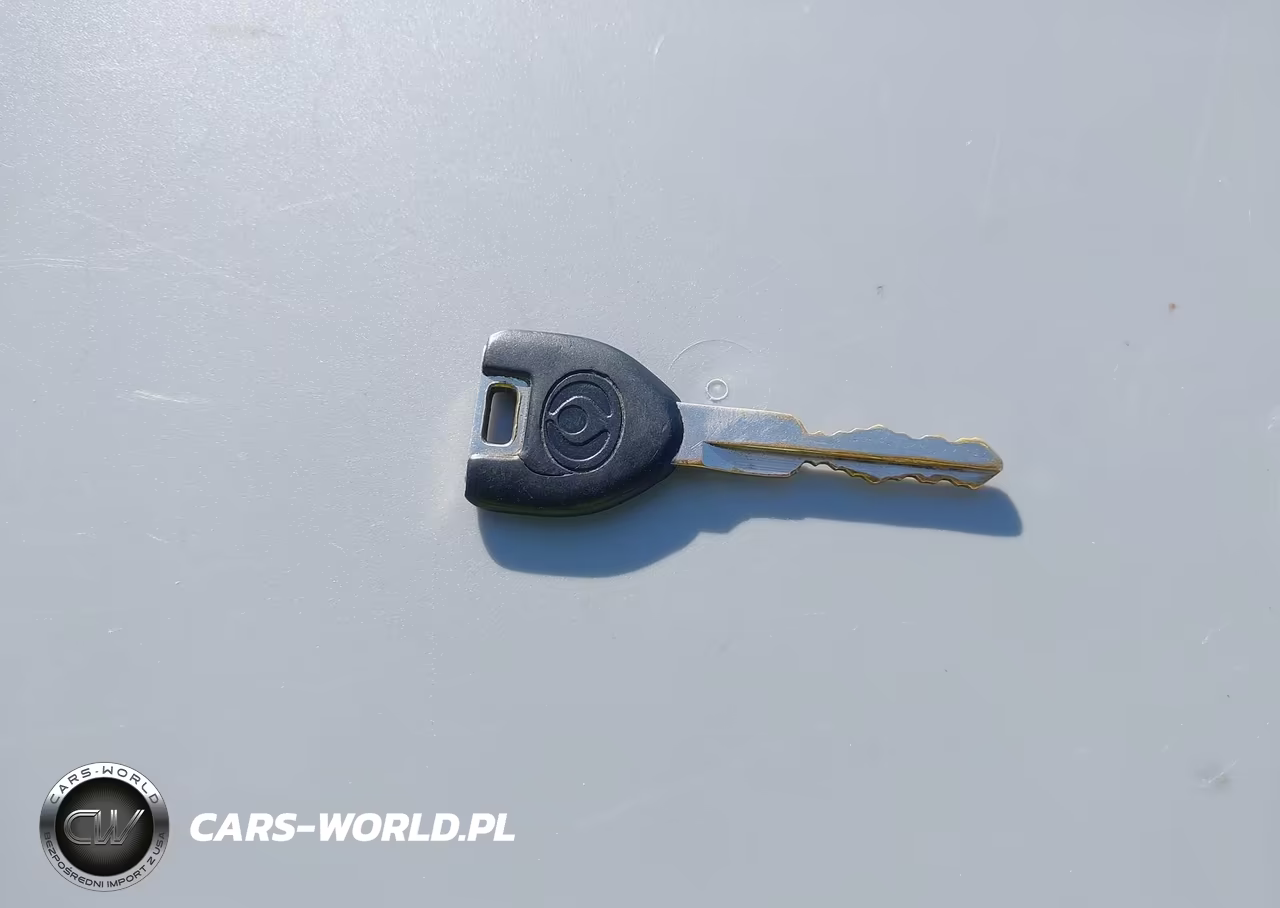1996 Mazda B2300 VIN:4F4CR12A2TTM07519 - 11