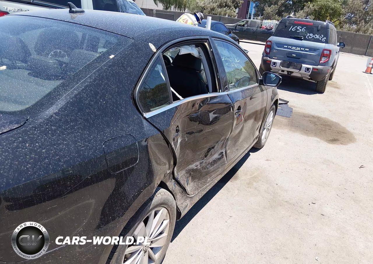 2016 Volkswagen Jetta 1.4T Se VIN:3VWD67AJ1GM259388 - 13