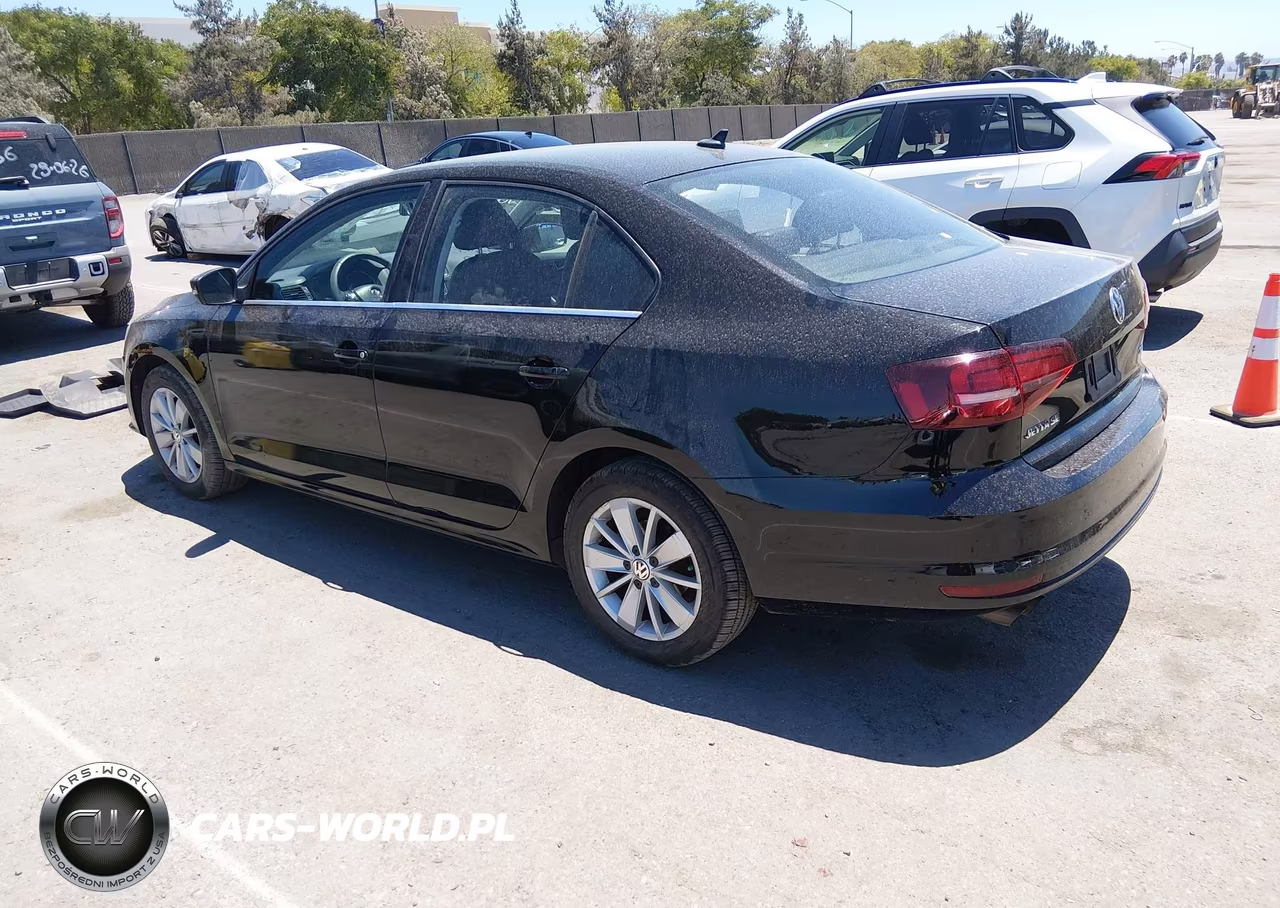2016 Volkswagen Jetta 1.4T Se VIN:3VWD67AJ1GM259388 - 3