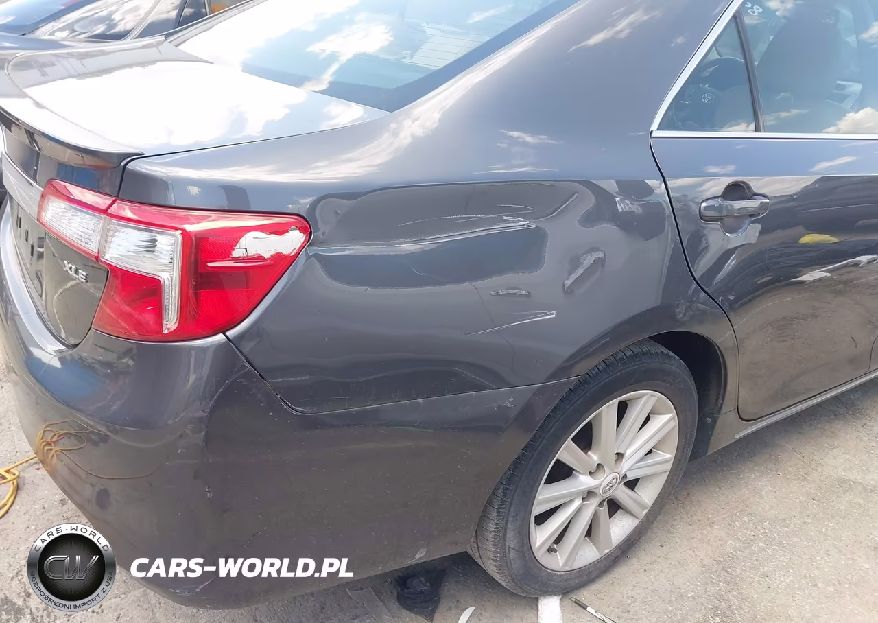2012 Toyota Camry Xle VIN:4T1BF1FK9CU518929 - 17