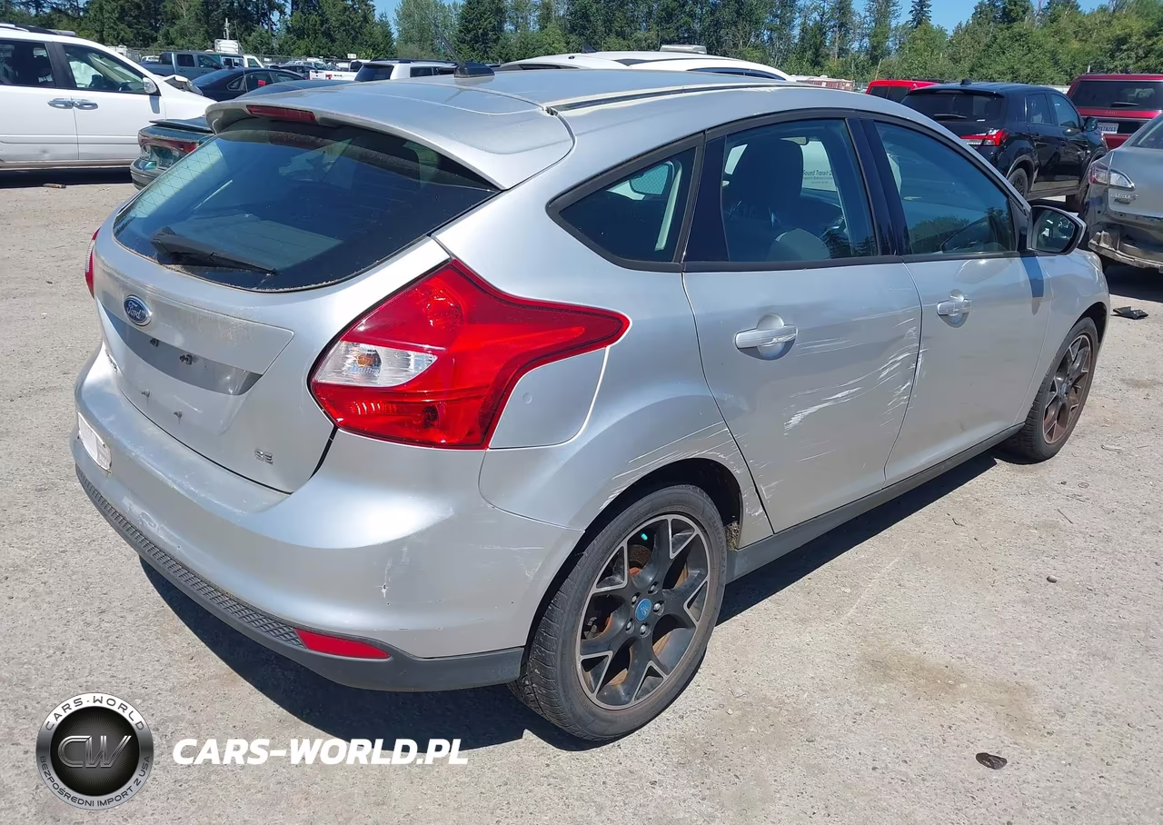 2012 Ford Focus Se VIN:1FAHP3K23CL195549 - 4