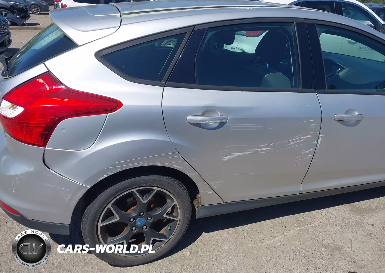 2012 Ford Focus Se VIN:1FAHP3K23CL195549 - 6