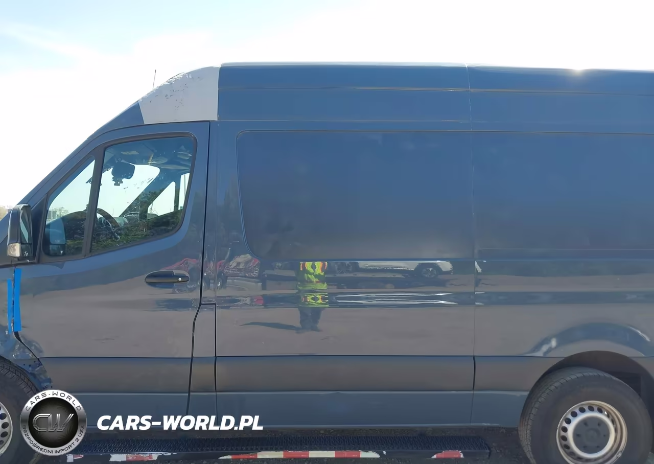 2019 Mercedes-Benz Sprinter 2500 Standard Roof V6 VIN:WD4PF0CD6KP077449 - 14